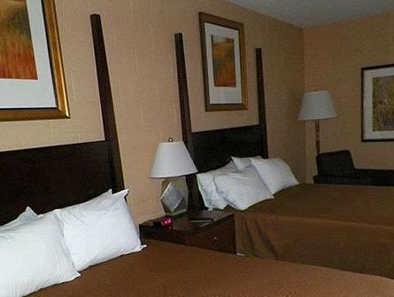 Sunlac Inn Lakota Esterno foto